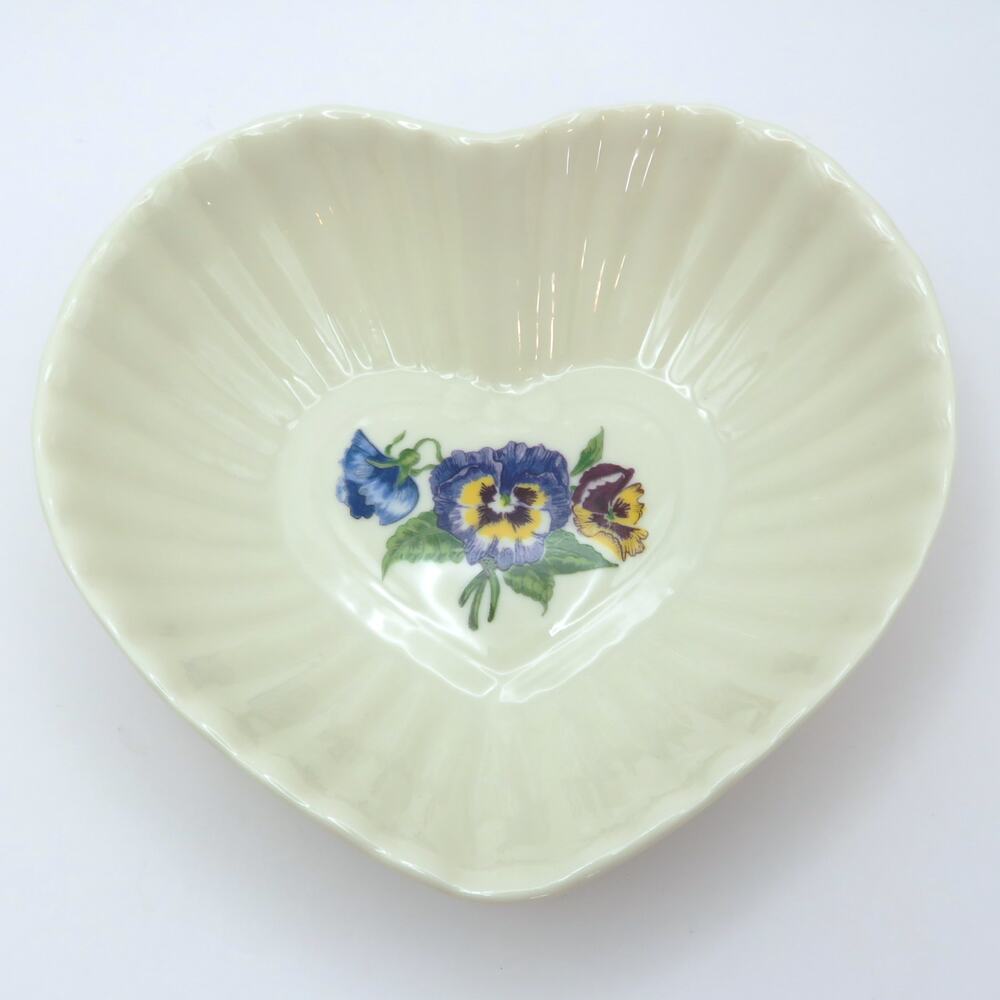 Belleek Ireland Heart Shaped Trinket Dish Pansy Floral Vintage Ring Dish 5.75”